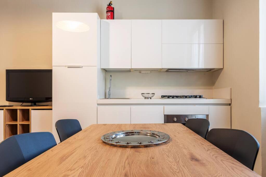 Da Giuliana - Moderno Bilocale Apartamento Milão Exterior foto